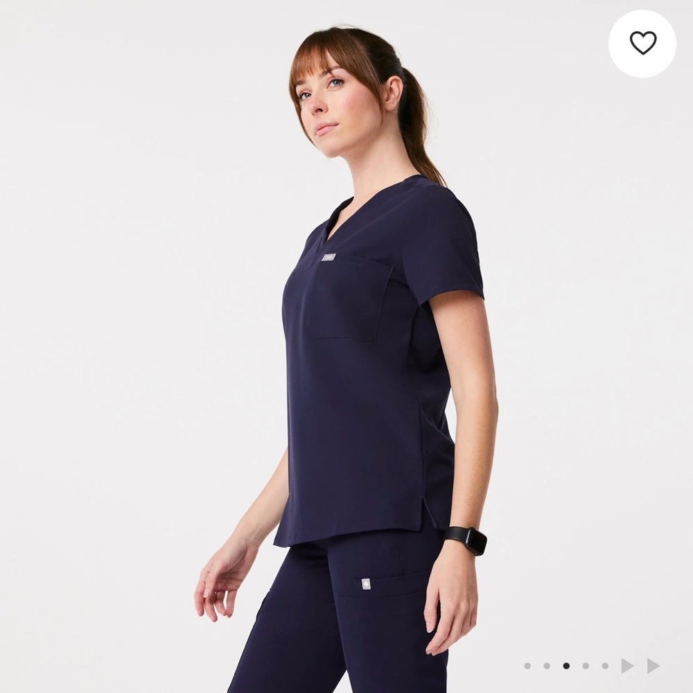 Figs Women's Dark Blue Scrub Set
